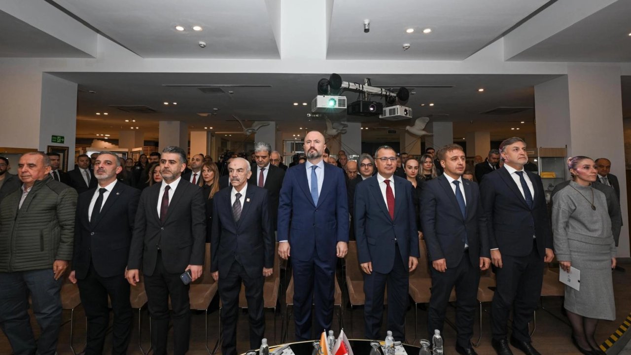 PTT'den 185'inci yılına özel sergi