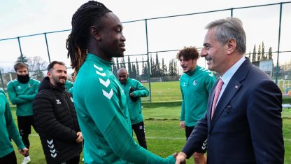 Rüstemler Tesisleri’nde Sakaryaspor’a moral desteği