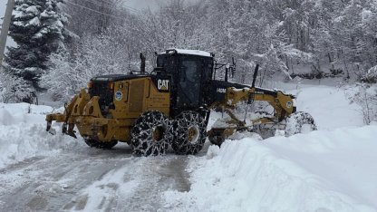 Sakarya'da karla mücadelede yoğun mesai