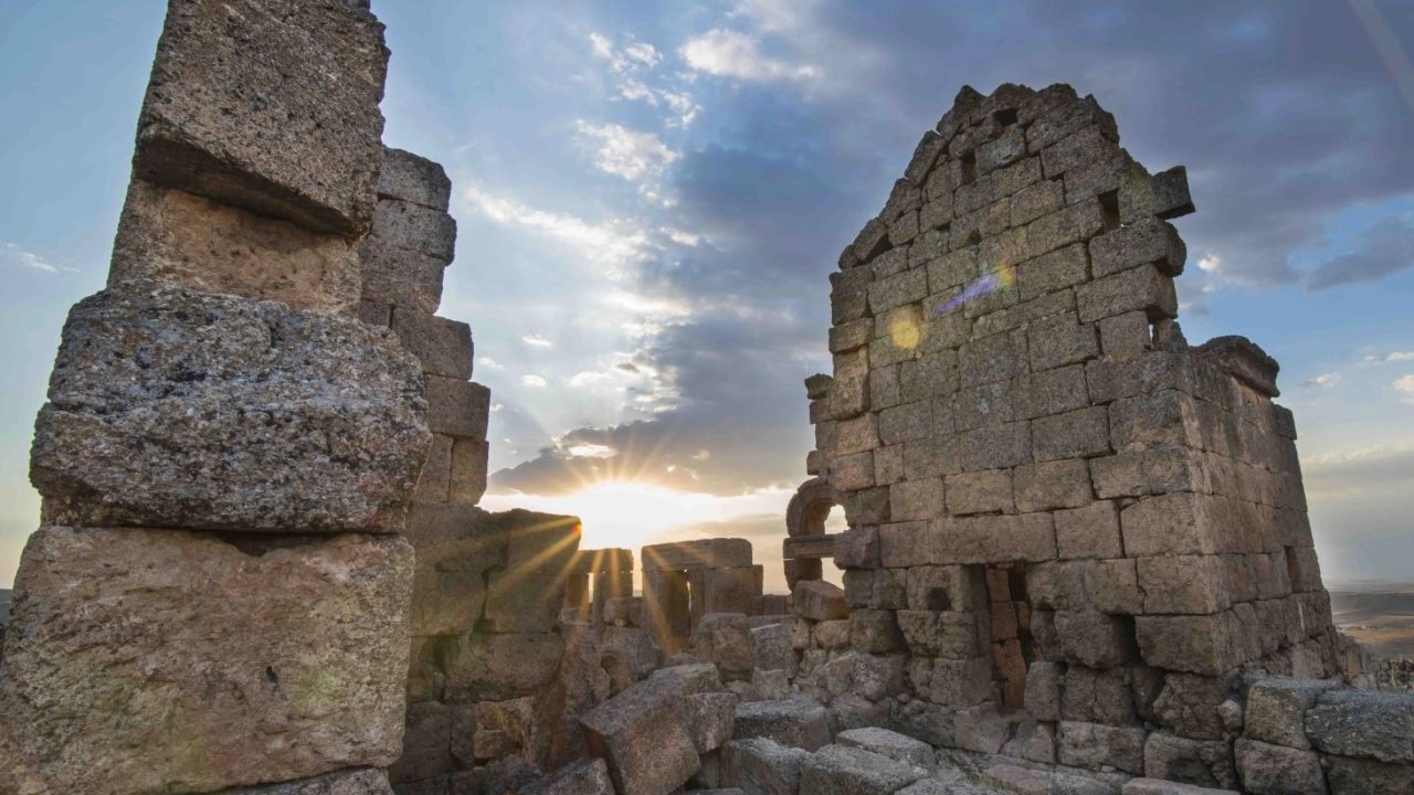 UNESCO&#039;da Türkiye&#039;nin varlık sayısı artıyor! Zerzevan Kalesi ve Mithraeum 2026&#039;da değerlendirilecek