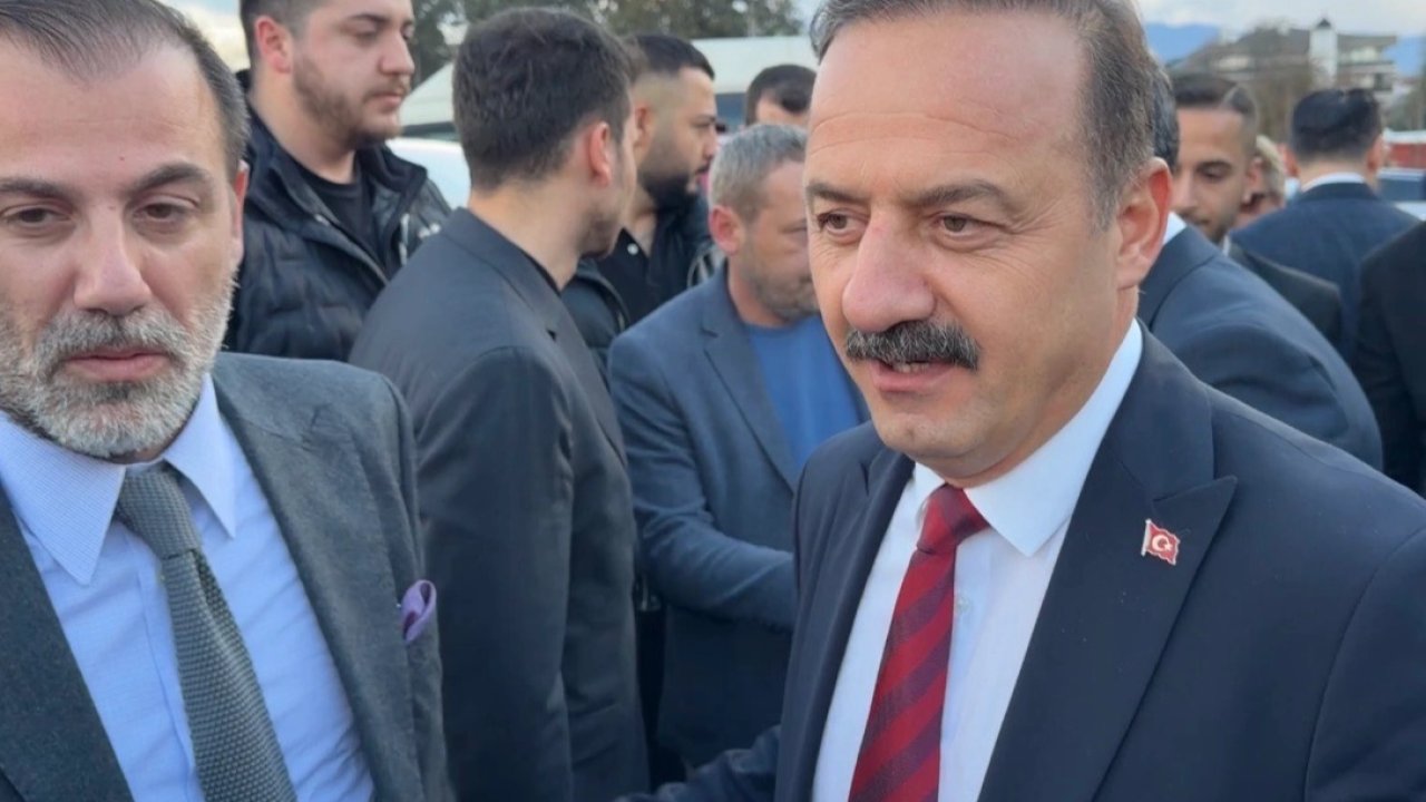 Yavuz Ağıralioğlu Düzce&#039;de coşkuyla karşılandı