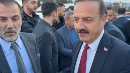 Yavuz Ağıralioğlu Düzce'de coşkuyla karşılandı