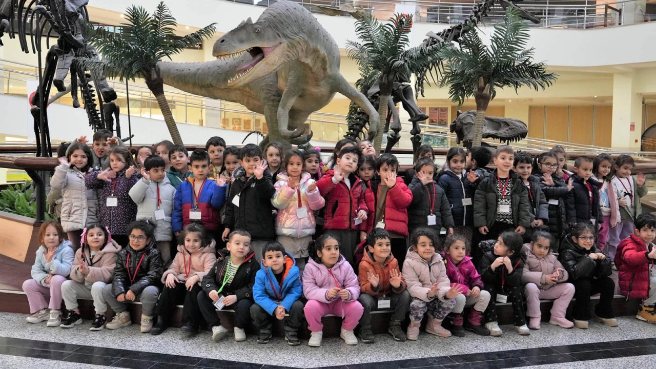 Ankara Keçiörenli minikler tabiat tarihiyle buluştu