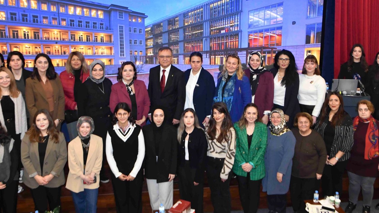 Ankara'da aile yapısını güçlendiren eğitim programı