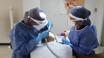 Antalya'da ücretsiz diş hizmeti yoğun ilgi gördü