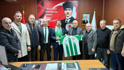 Artvinspor’dan İl Sağlık Müdürü Arslan’a ziyaret