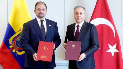 Bakan Yerlikaya, Ekvatorlu mevkidaşıyla görüştü