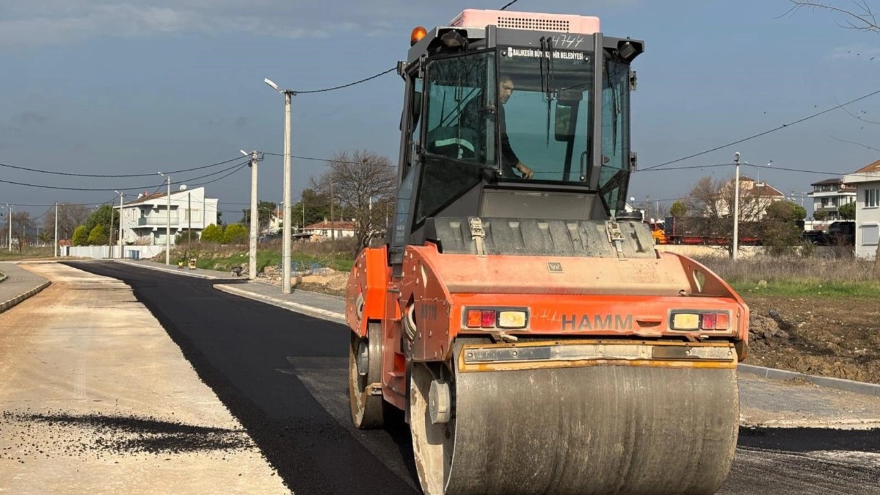 Balıkesir Büyükşehir'den Gönen'de asfalt hamlesi