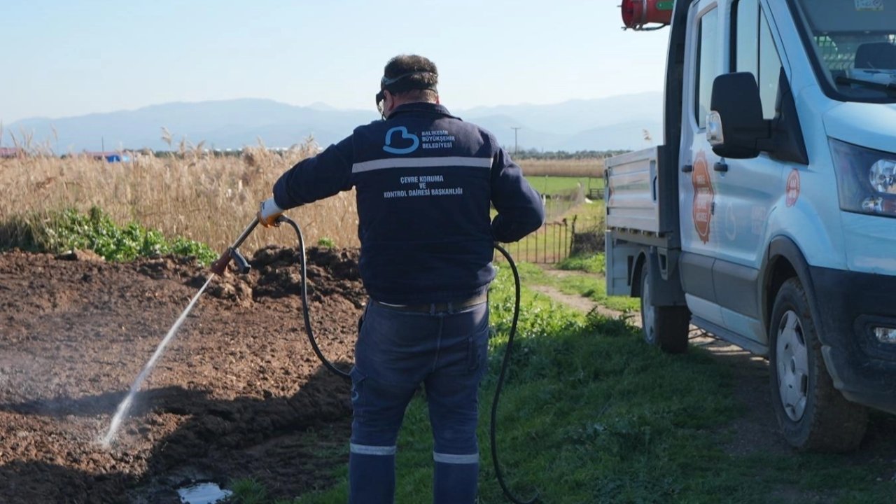 Balıkesir Büyükşehir'den tam gaz kışlak mücadelesi