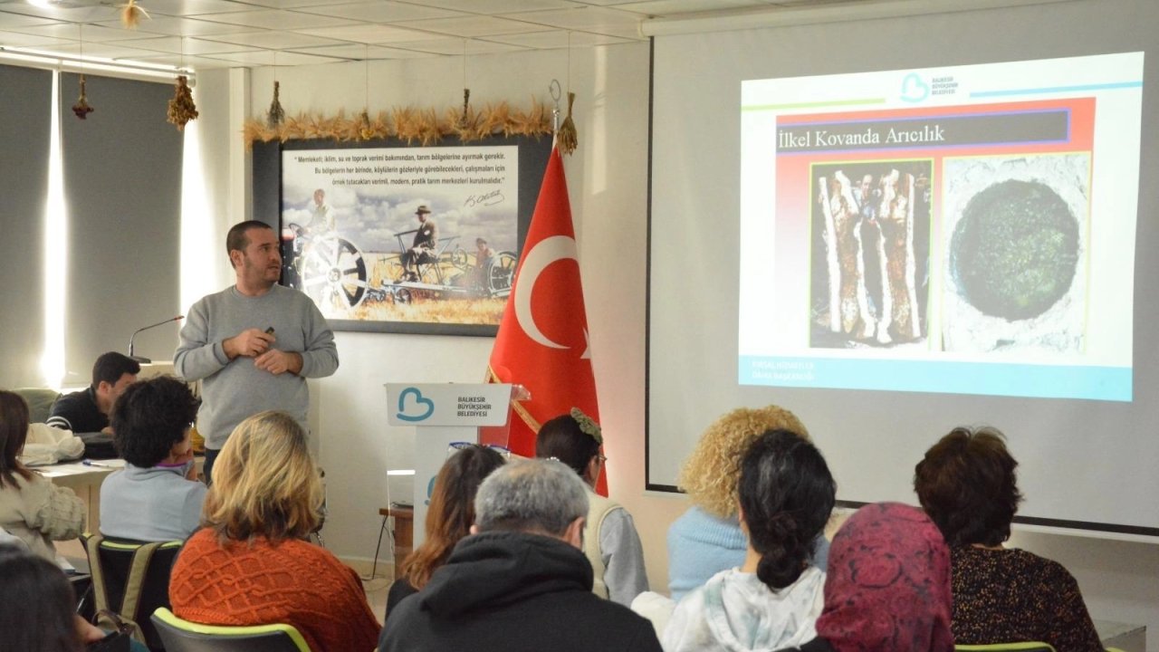 Balıkesir'de arıcılık eğitimine yoğun ilgi