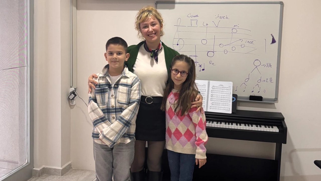 Balıkesir’in ikiz yetenekleri Londra’da başarıya koşuyor