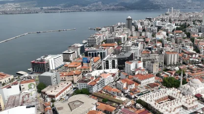 Bilim insanlarından İzmir için korkutan uyarı! İzmir çöküyor, deniz 50 yıla Basmane’ye ulaşabilir