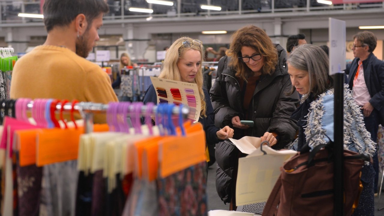 BTSO üyeleri Londra'da Türk tekstilinin gücünü gösterdi... Giysilik Kumaş UR-GE üyeleri The London Textile Fair’de
