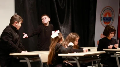 Bursa Gemlik'te Çocuk Şenlikleri başladı