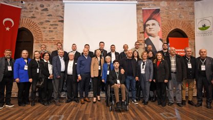 Bursa Osmangazi Kent Konseyi’nde bayrak değişimi