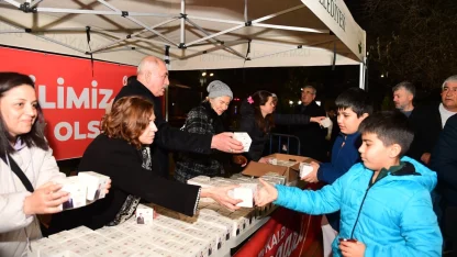 Bursa Osmangazi'den vatandaşlara kandil simidi