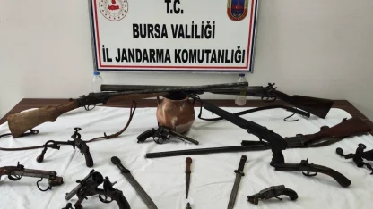 Bursa'da "Anadolu Mirası" operasyonu! Çok sayıda tarihi eser ele geçirildi