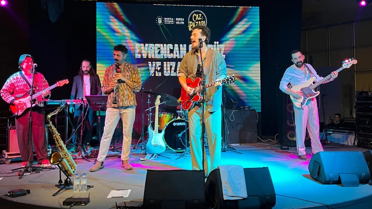 Bursa'da Evrencan Gündüz ile 'Caz Pazarı'