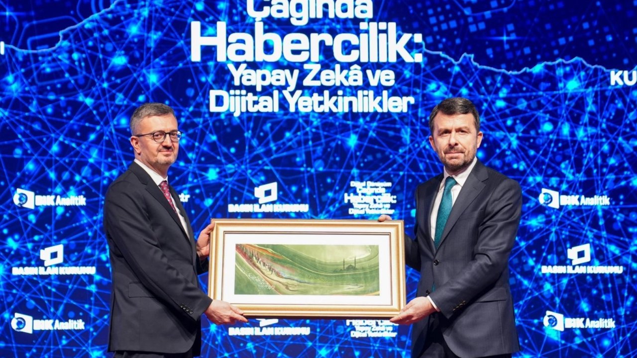 Dijital habercilik masaya yatırıldı... Yapay zekâ çağında gazeteciliğe ortak vurgu