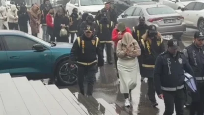 Düzce’de fuhuş operasyonunda gözaltına alınan 9 kadın adliyede