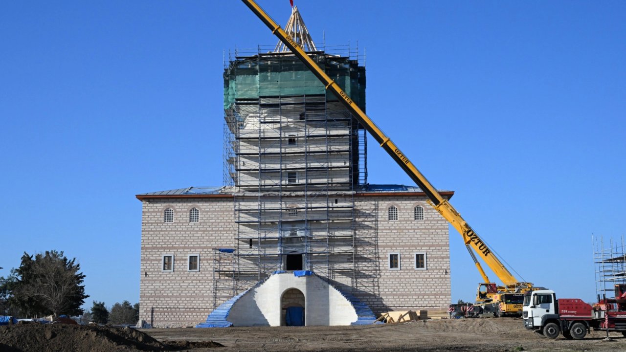 Edirne Sarayı yeniden ayağa kalkıyor