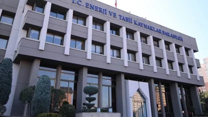 Enerji sektöründe yetkilendirme ve sertifika bedelleri güncellendi