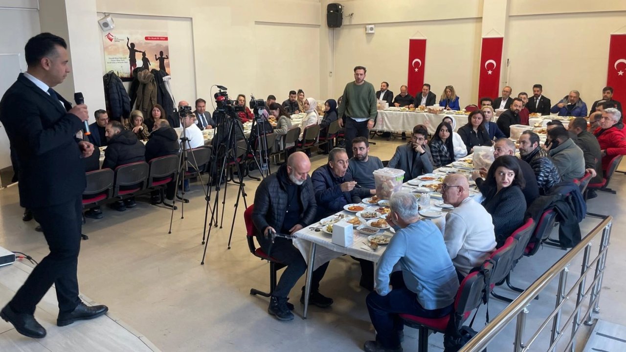 Erzurum'da Aile ve Sosyal Hizmetler'den Gazeteciler Günü buluşması