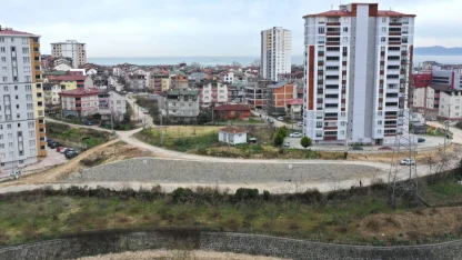 Fatsa Evkaf’ta taş duvar tamamlandı