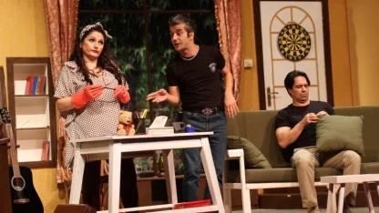 Gazeteciler “Aşk Listesi” oyununun basın galasında buluştu