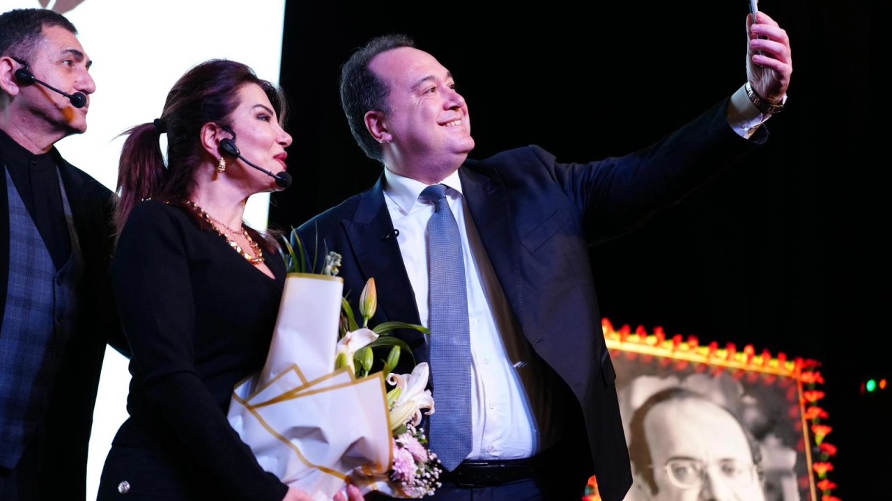 Gazeteciliğin keskin kalemi Uğur Mumcu Manisa’da anıldı