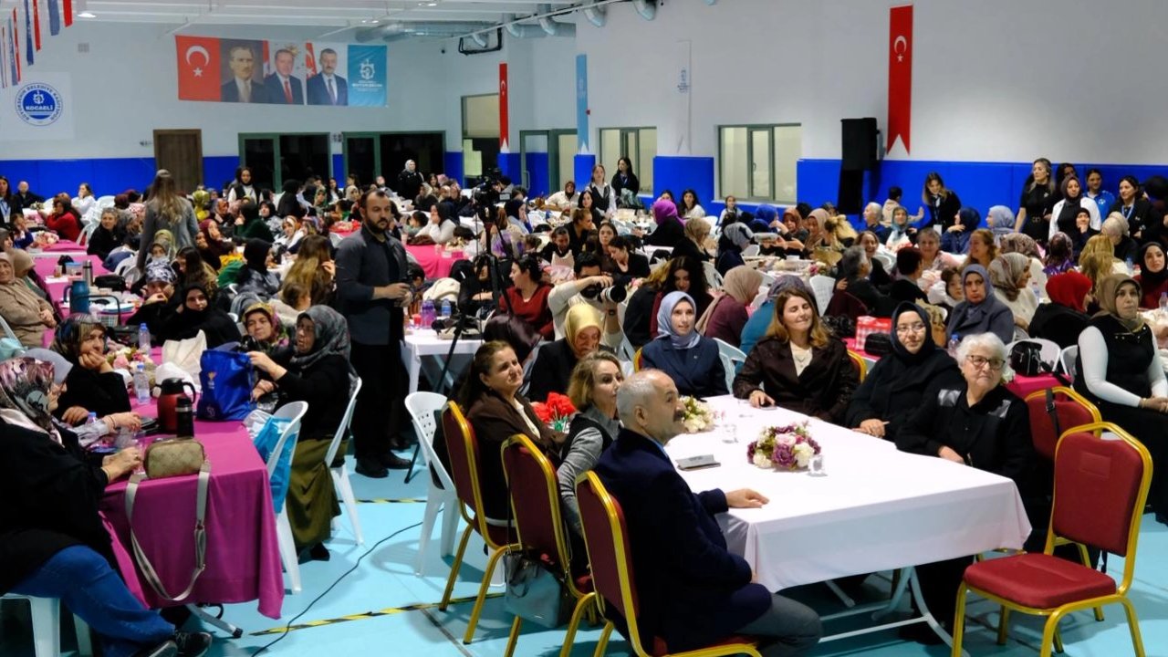 Gebze'de 'İlham Veren Kadınlar Buluşması'na ilgi