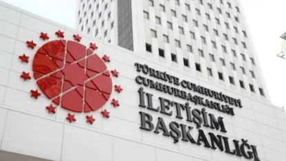 İletişim Başkanı Duran: Bayrağımıza yapılan saldırı açık bir provokasyondur