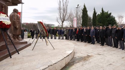 İstanbul Beylikdüzü’nde Denktaş ve Küçük anıldı