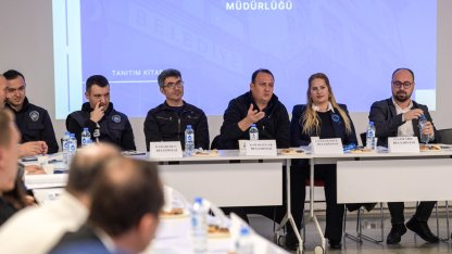  İzmir esnafı için ortak akıl masası