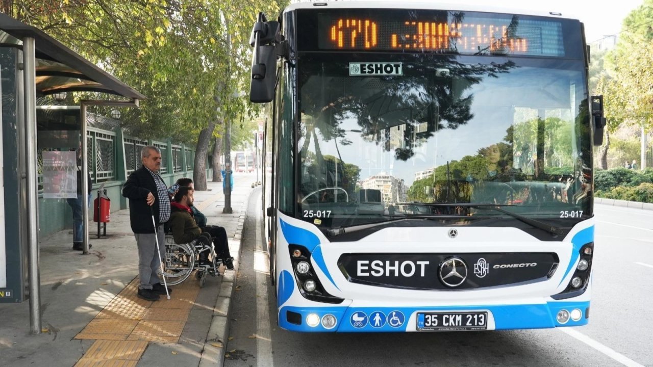 İzmir'de “Duraktayım” uygulaması ile engeller kalkıyor