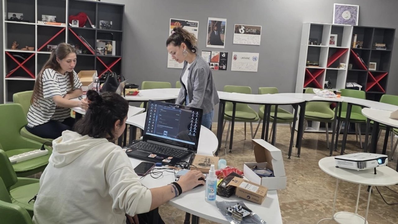 İzmir'de gençler için ücretsiz Arduino atölyesi