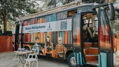 İzmir'de 'gezici kütüphane' yollara çıkıyor