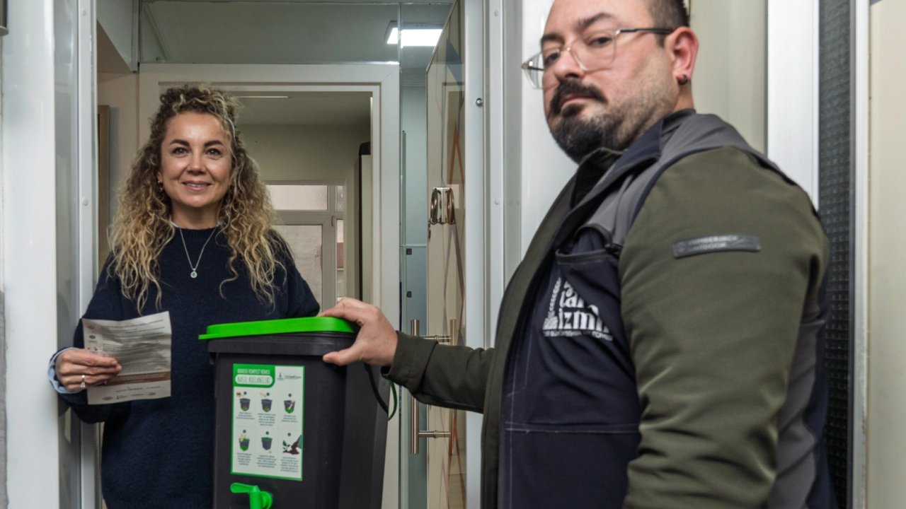 İzmir'de organik atıklar toprağa dönüşüyor... Bokaşi Kompost Projesi hayata geçti