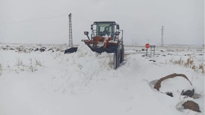 Kar Urfa'yı esir aldı