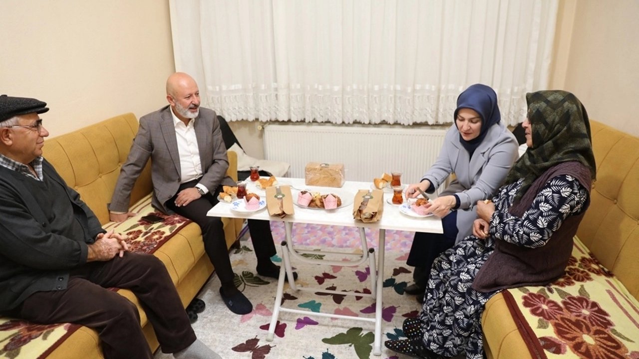 Kayseri Kocasinan'da 2 bin 638 çiftten mutluluğa evet