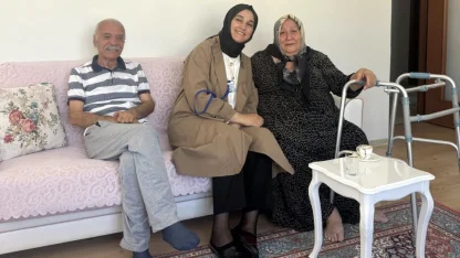 Kayseri Talas'ta emeklilerle hasbihal günleri