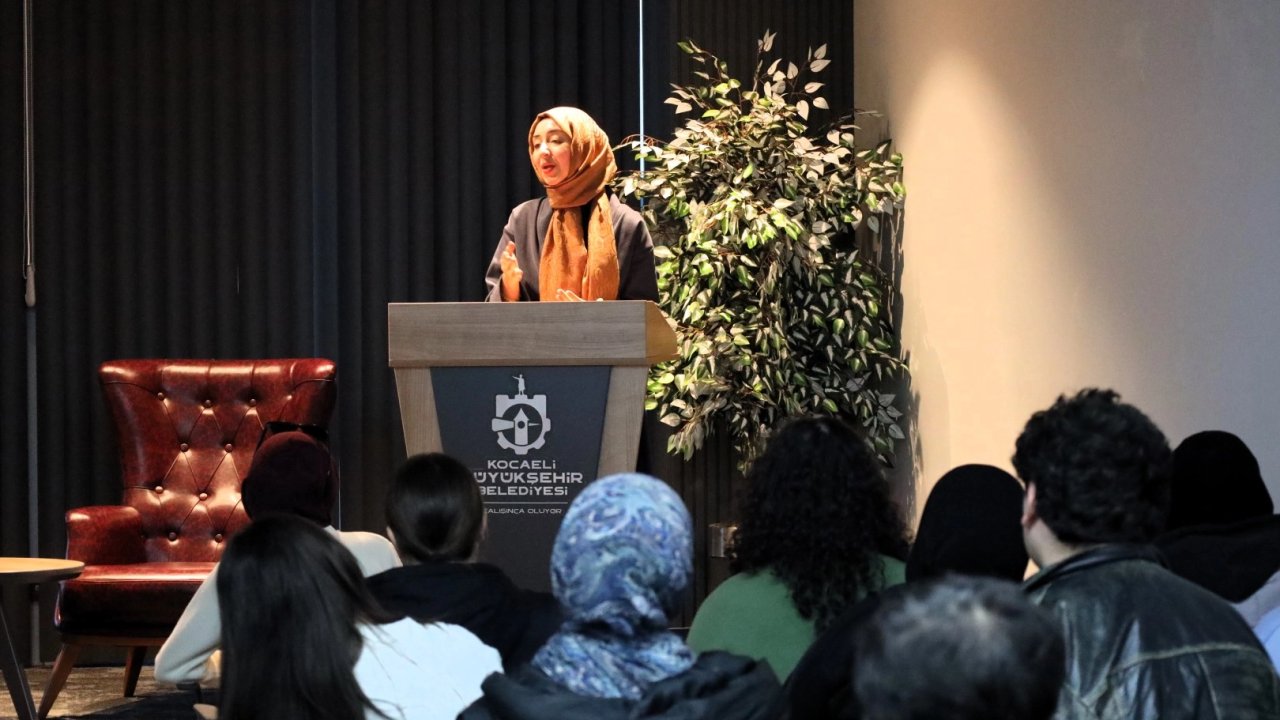 Kocaeli Akademi Liseleri 'Kariyer Günleri' ile ilham veriyor