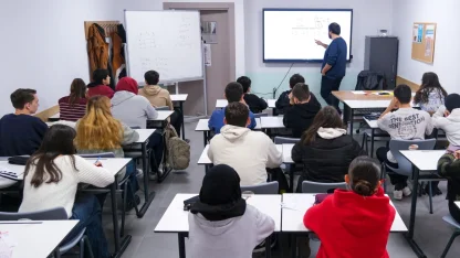 Kocaeli Büyükşehir liselileri yazılı sınavlara hazırlıyor