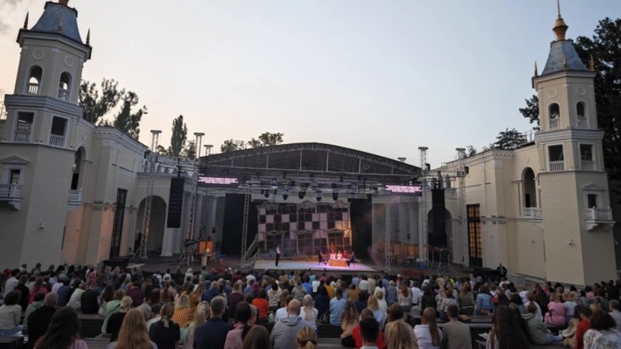 Kocaeli Şehir Tiyatroları 2025’te 70 bini aşkın seyirciyle buluştu