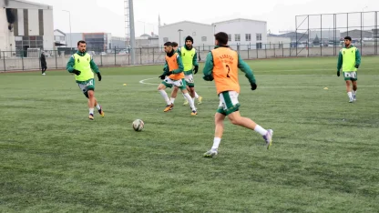 Konya Karatay sezona fırtına gibi başladı