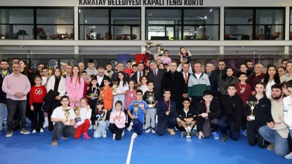 Konya Karatay'da tenis heyecanı ödülle taçlandı