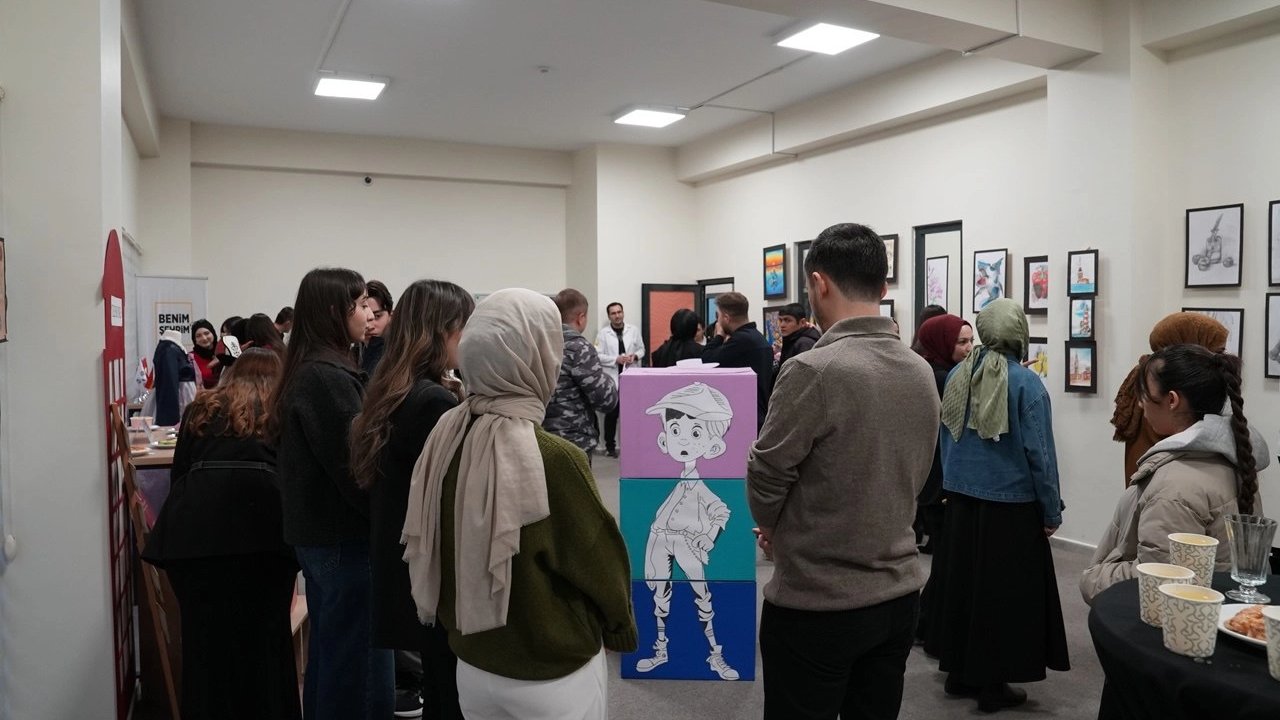 Konya'da Lise Medeniyet Akademileri’nde dönem sonu sergisi