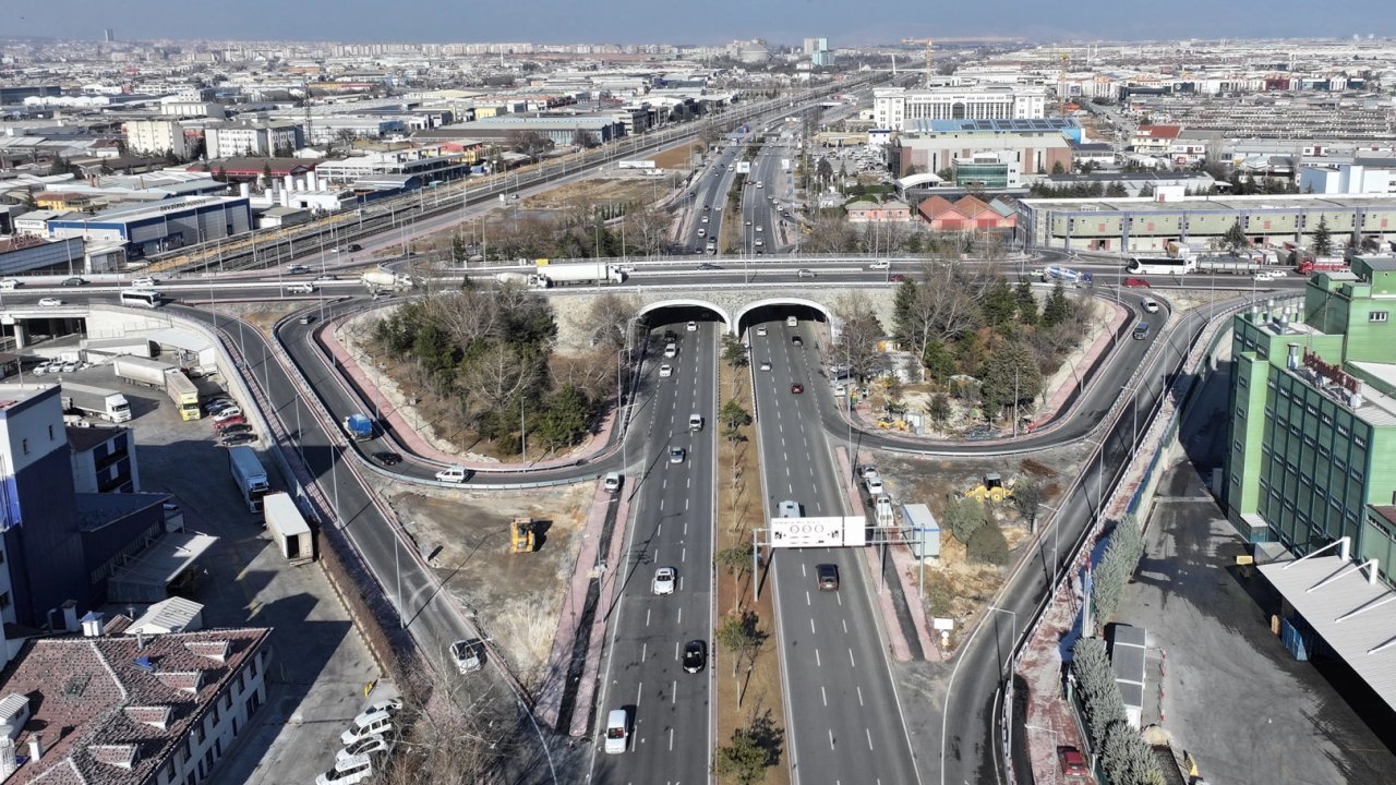 Konya'da Marangozlar Kavşağı faaliyette