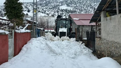 Malatya Doğanşehir’de kar seferberliği
