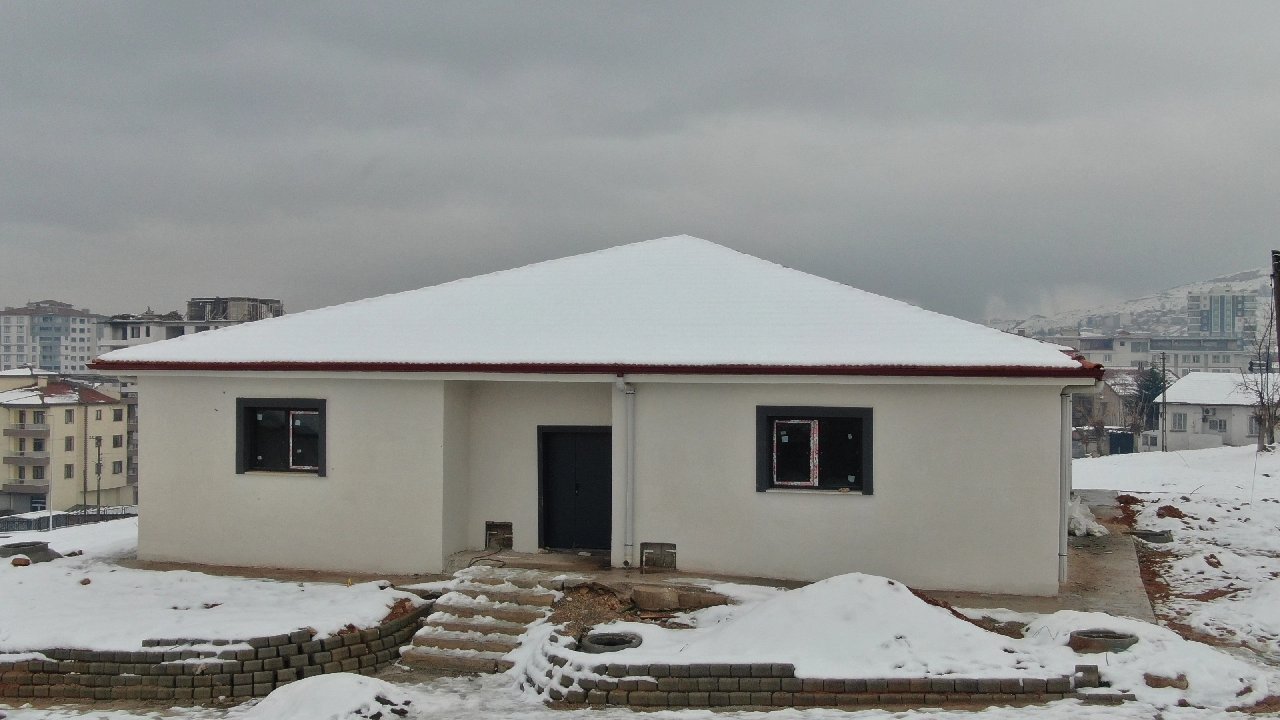 Malatya’da taziye çadırları kalkıyor, taziye evleri yapılıyor